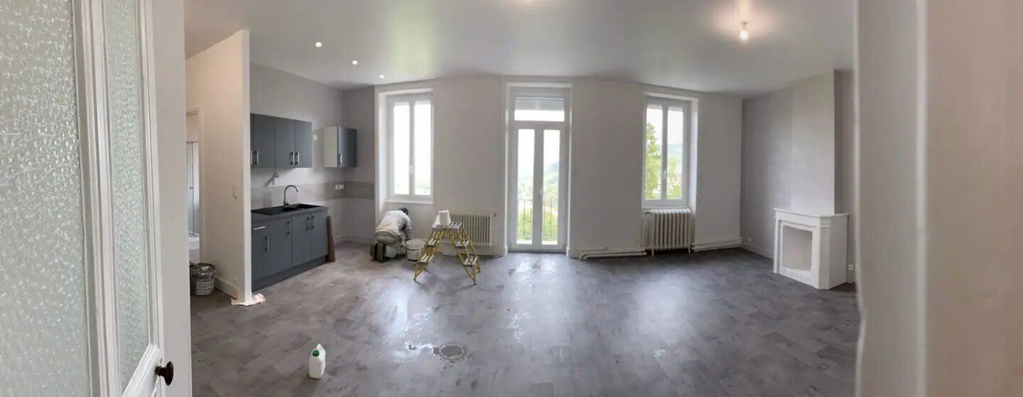 Appartement à louer, 95m², Thizy