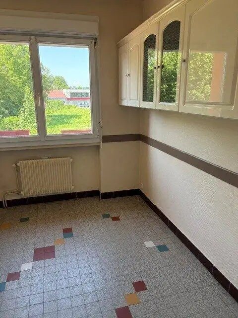 Appartement à louer, 85m², Saint-Vincent-de-Reins