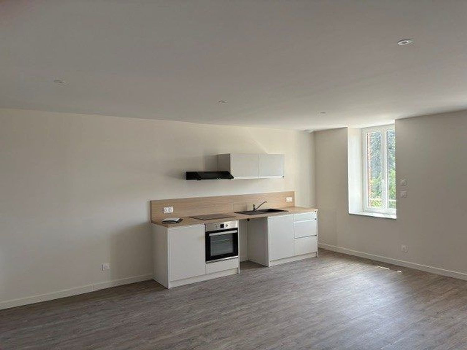 Appartement à louer, 95m², Cours-la-Ville