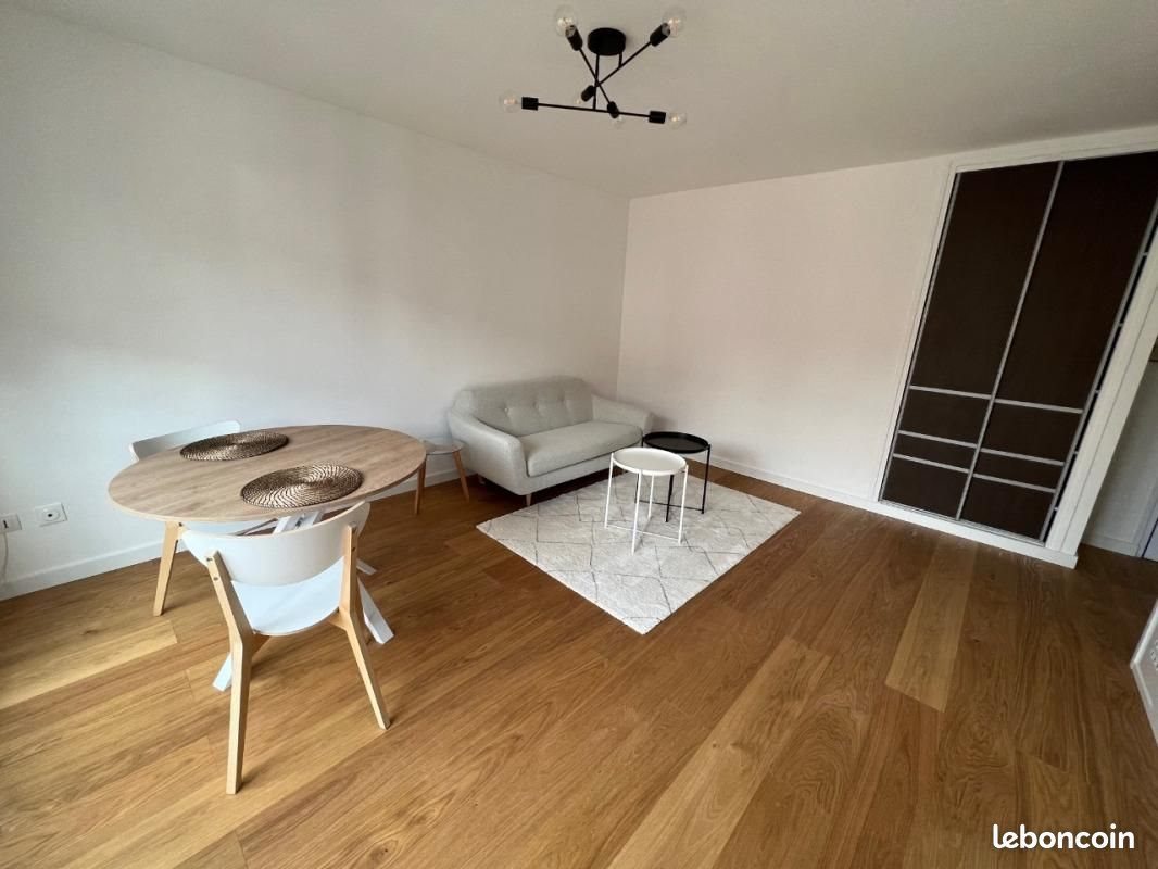 Appartement à louer, 48m², Lille
