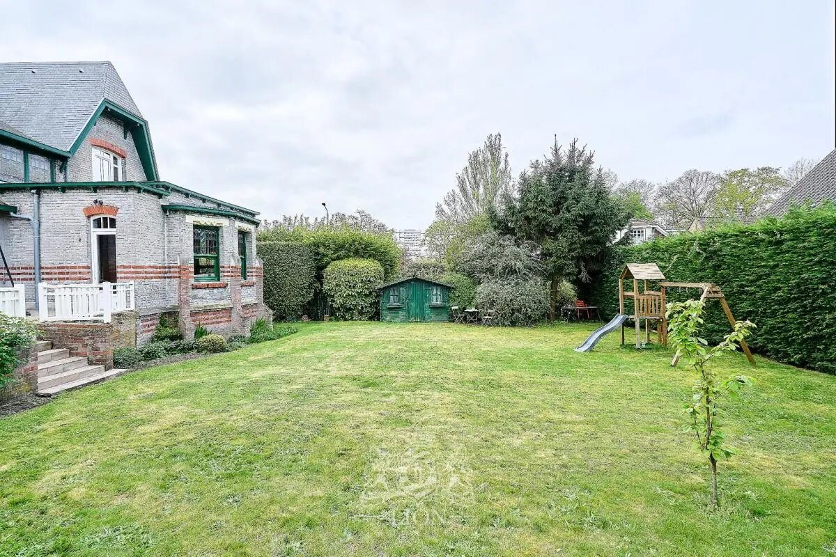 Maison à vendre, 293m², Lille