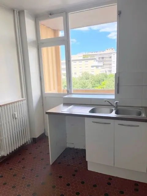 Appartement à louer, 125m², Saint-Étienne