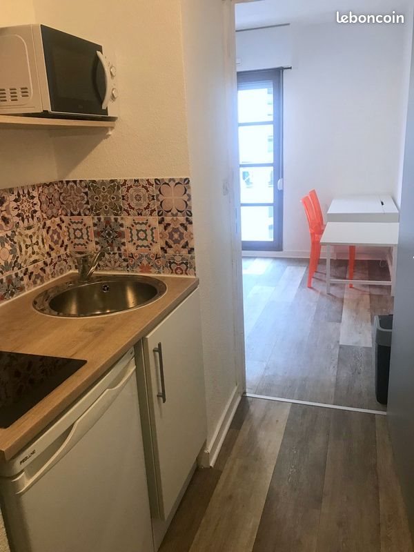 Appartement à louer, 18m², Saint-Etienne