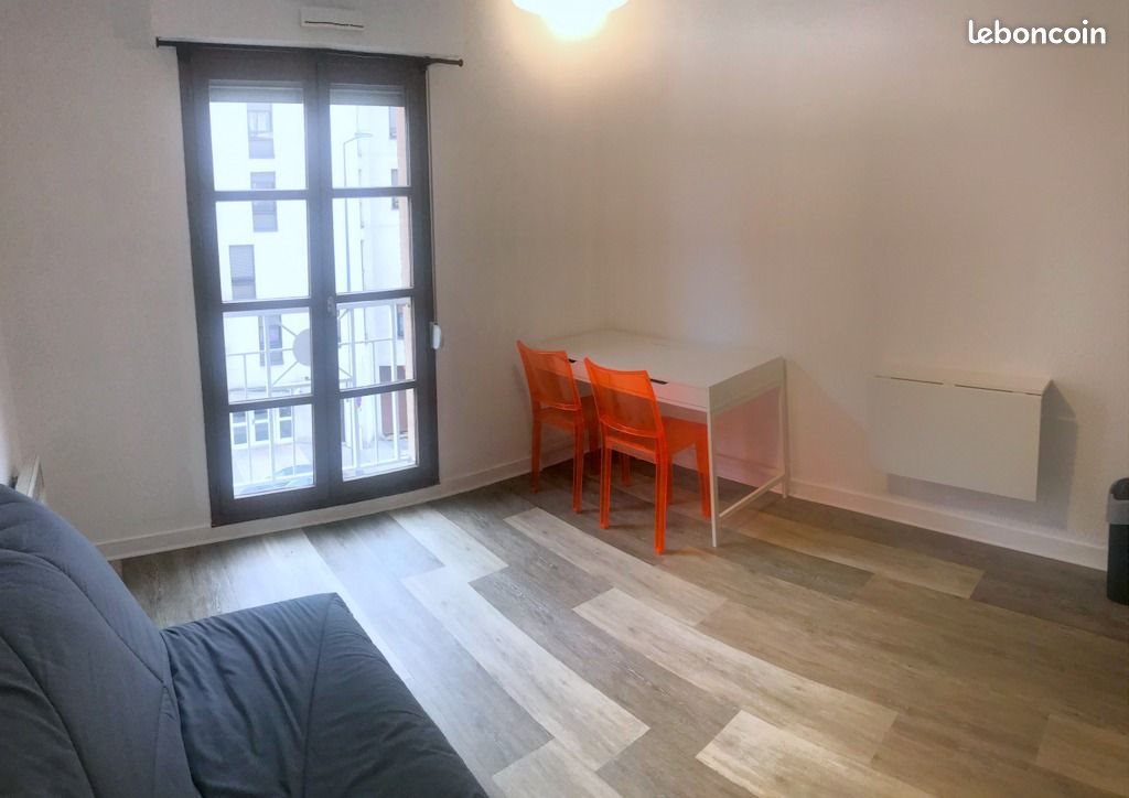 Appartement à louer, 18m², Saint-Etienne