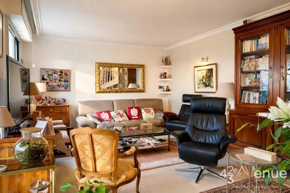 Appartement à vendre, 160m², Saint-Priest-en-Jarez