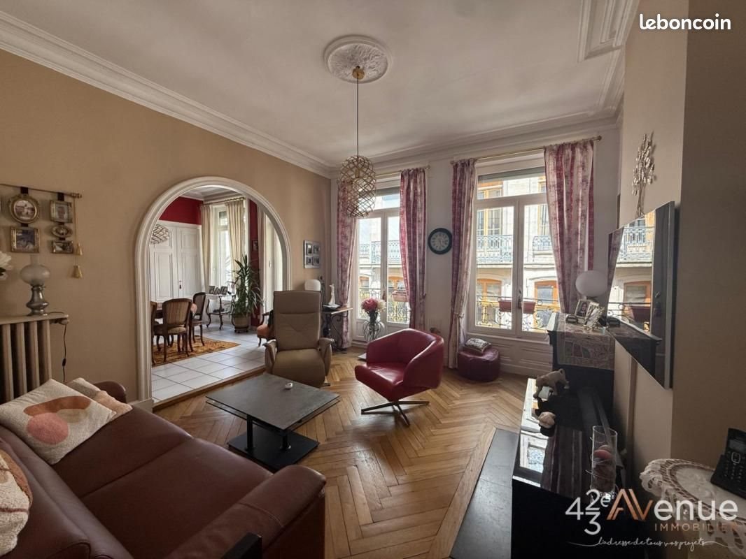 Appartement à vendre, 115m², Saint-Étienne