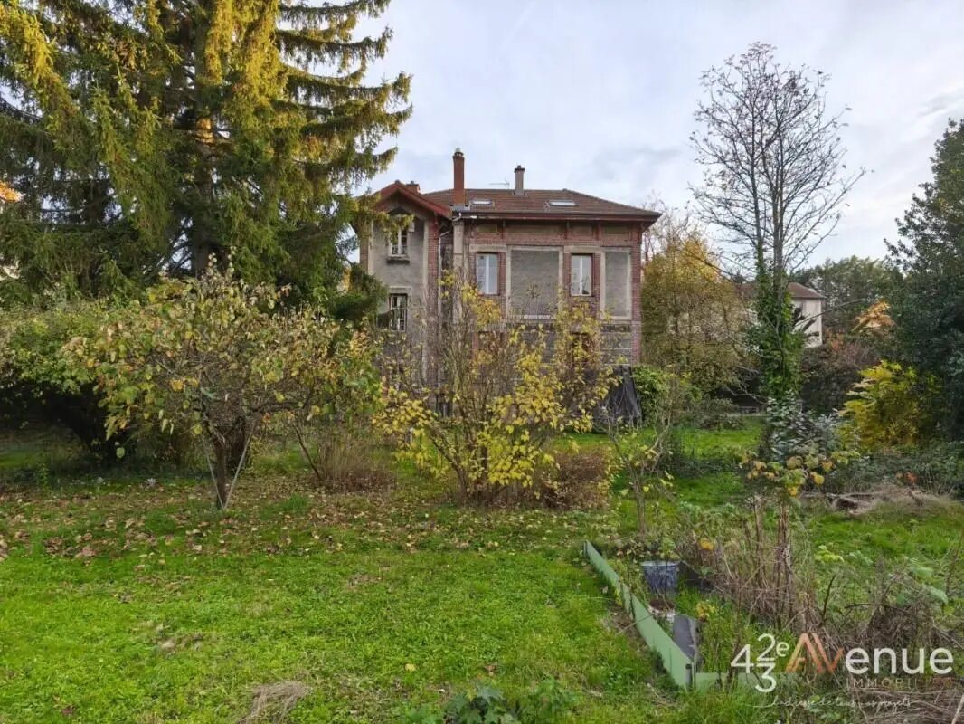 Appartement à vendre, 146m², Le Chambon-Feugerolles