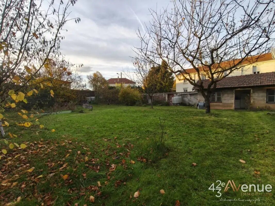 Appartement à vendre, 146m², Le Chambon-Feugerolles