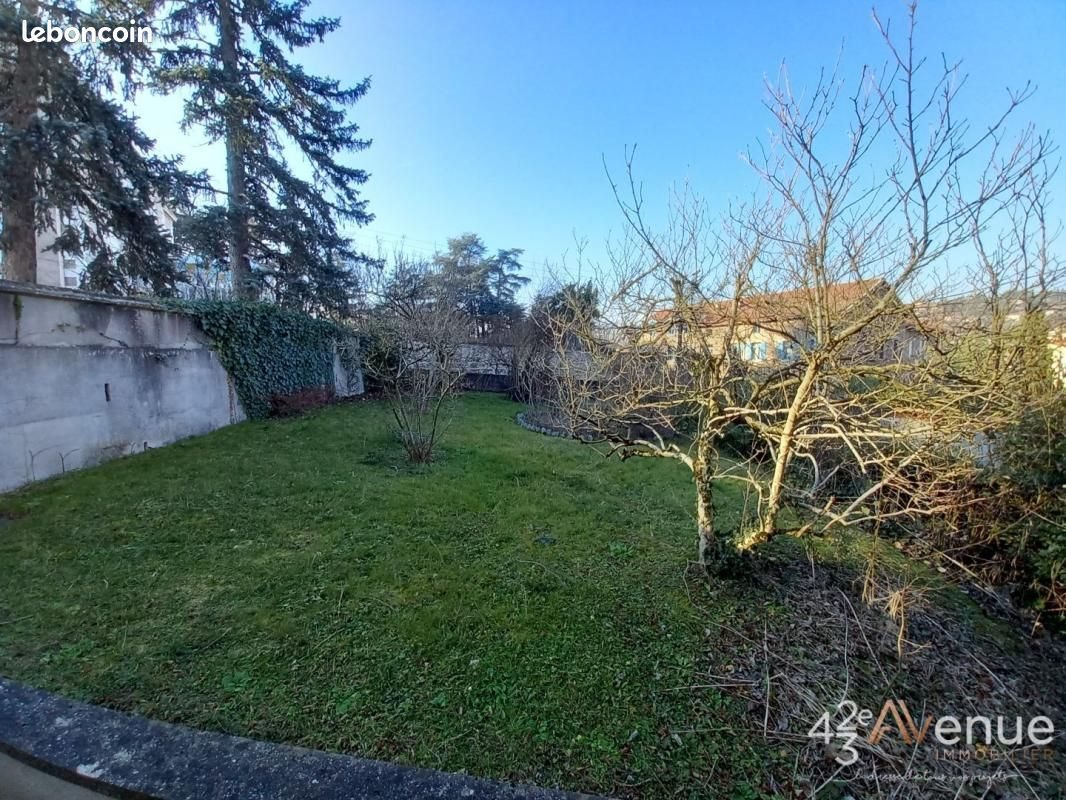 Maison à vendre, 81m², Rive-de-Gier