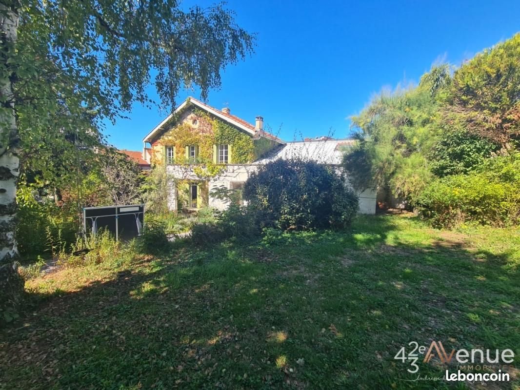 Maison à vendre, 167m², Saint-Etienne