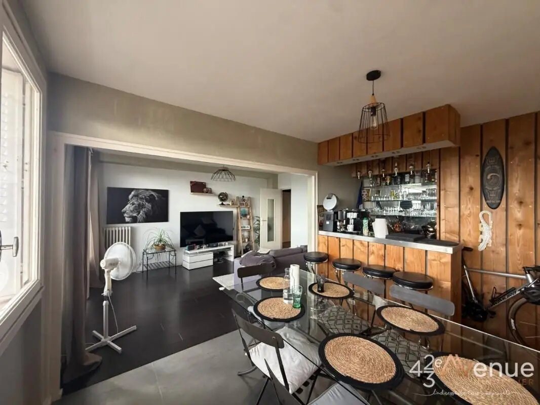 Appartement à vendre, 69m², Saint-Étienne