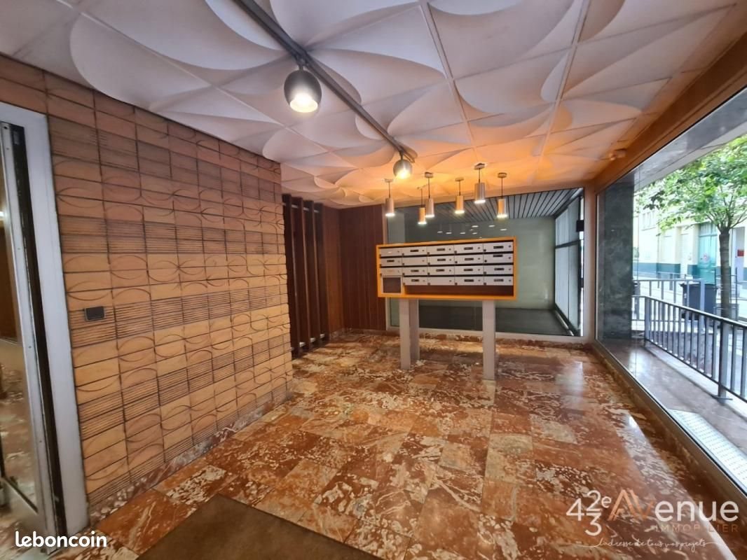 Appartement à vendre, 143m², Saint-Étienne
