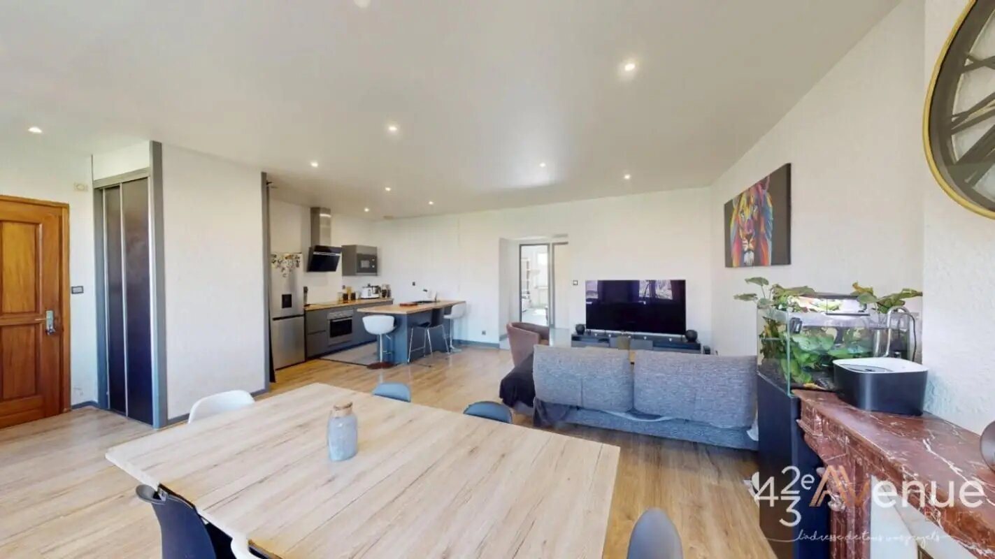 Appartement à vendre, 91m², Saint-Genest-Lerpt