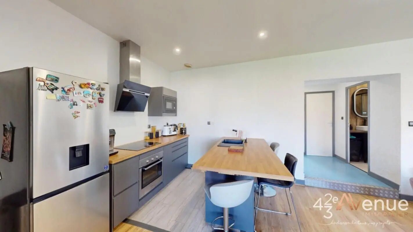 Appartement à vendre, 91m², Saint-Genest-Lerpt