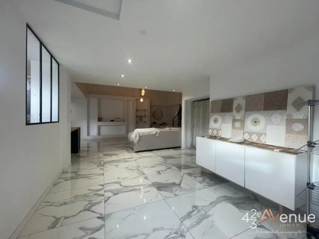 Appartement à vendre, 136m², Saint-Étienne