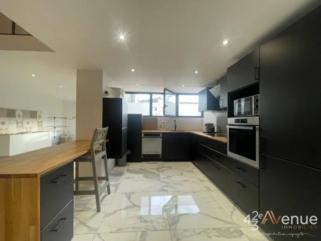 Appartement à vendre, 136m², Saint-Étienne