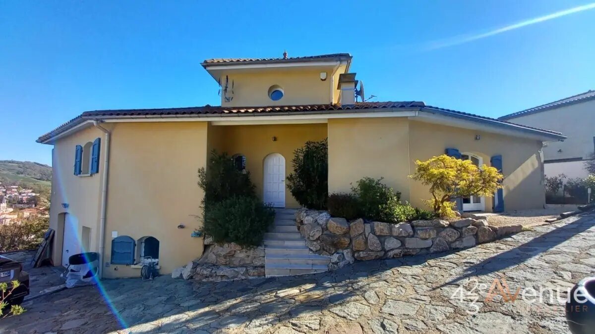 Maison à vendre, 214m², Saint-Priest-en-Jarez