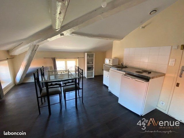 Appartement à louer, 18m², Saint-Etienne