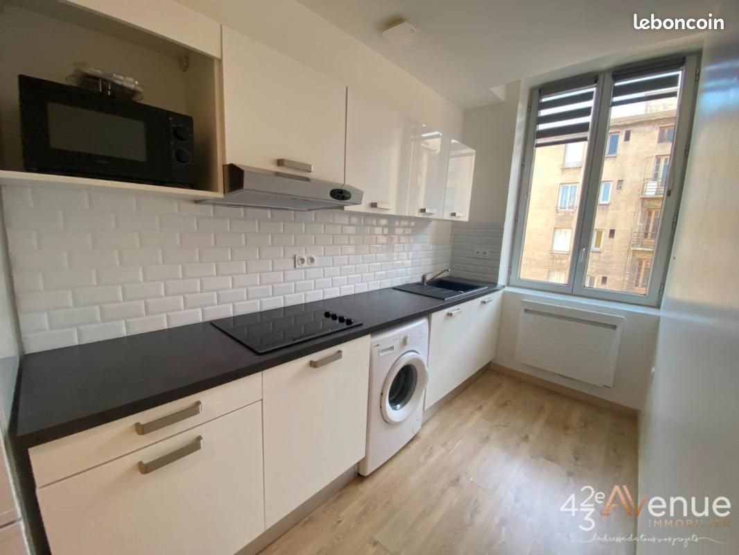 Appartement à louer, 31m², Saint-Etienne
