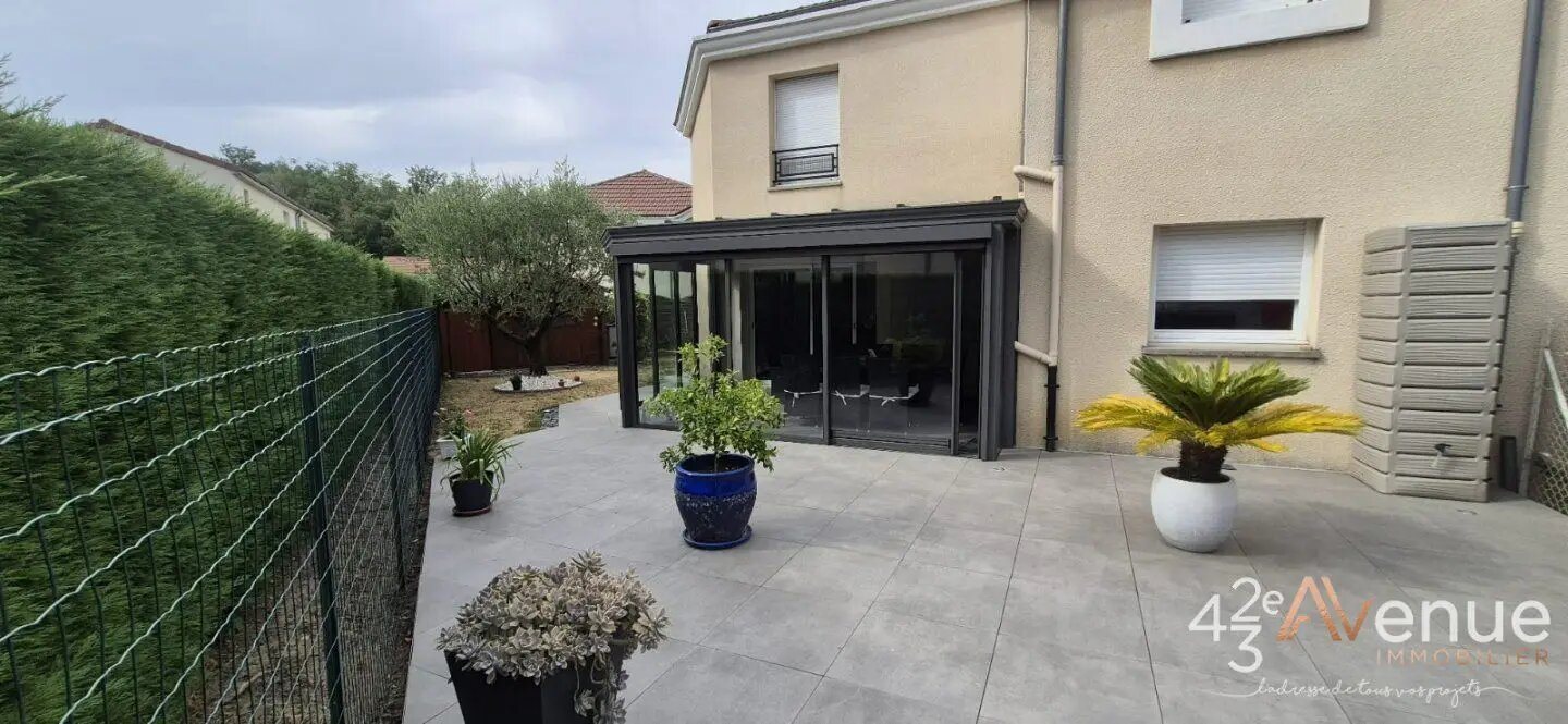 Maison à vendre, 107m², Saint-Etienne