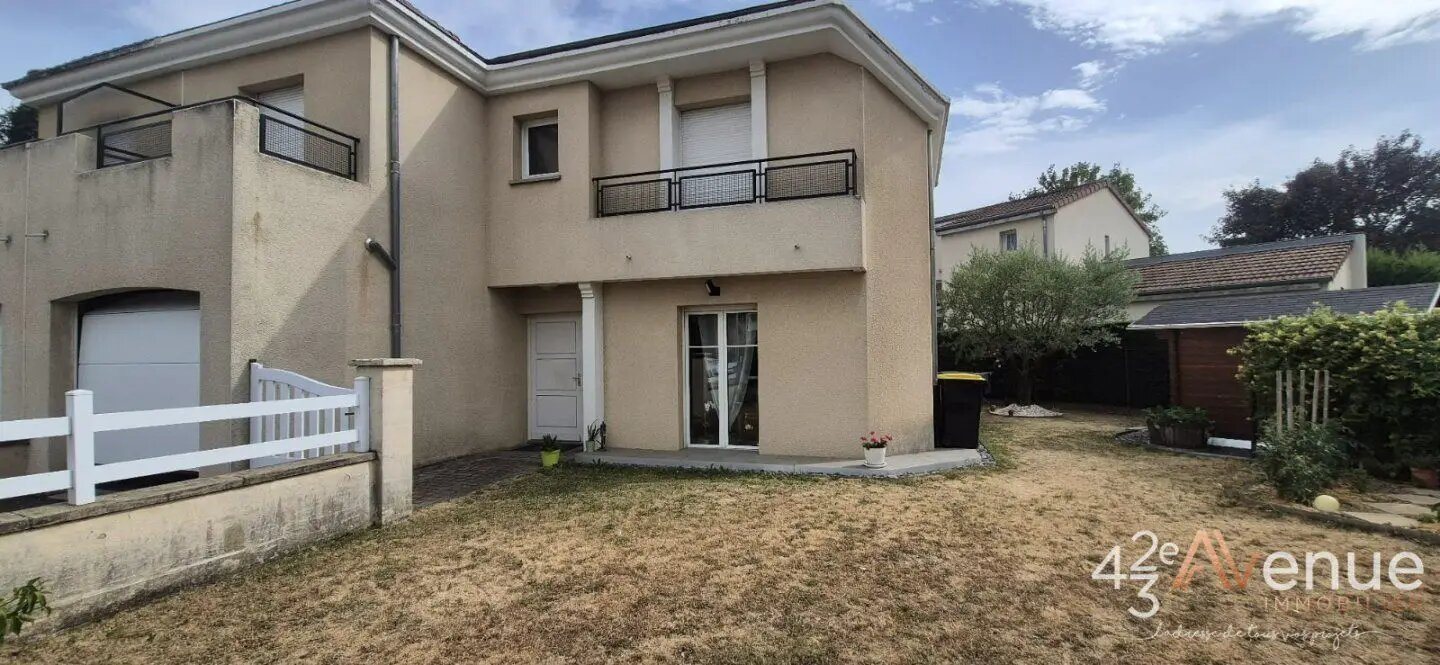 Maison à vendre, 107m², Saint-Etienne