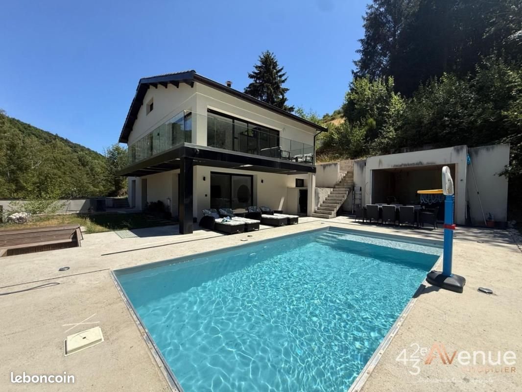 Maison à vendre, 200m², Saint-Etienne