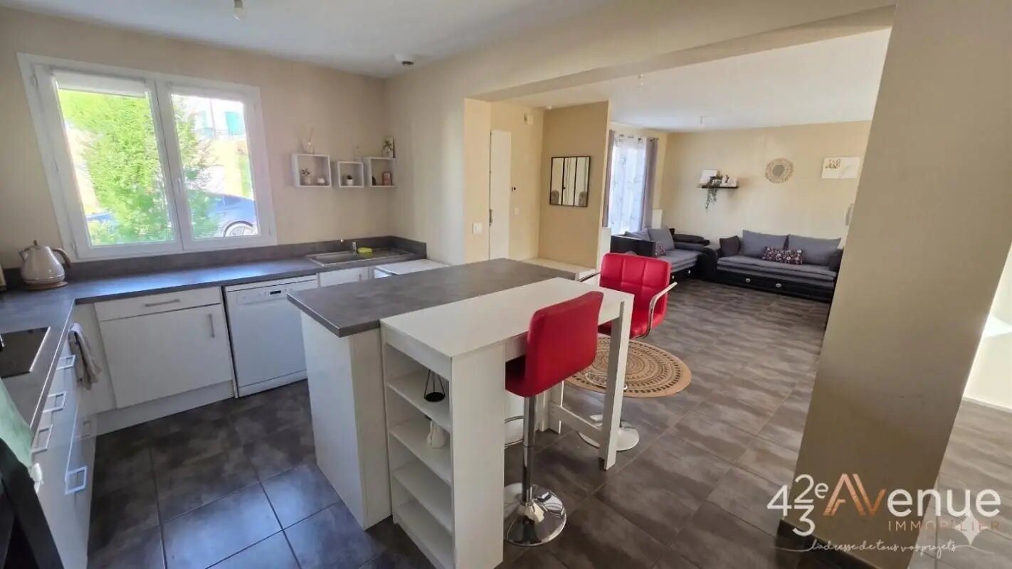 Maison à vendre, 200m², Saint-Genest-Lerpt
