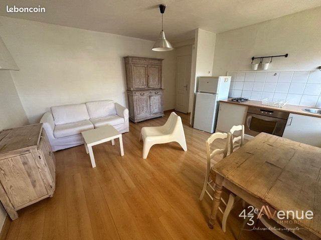 Appartement à louer, 32m², Saint-Étienne