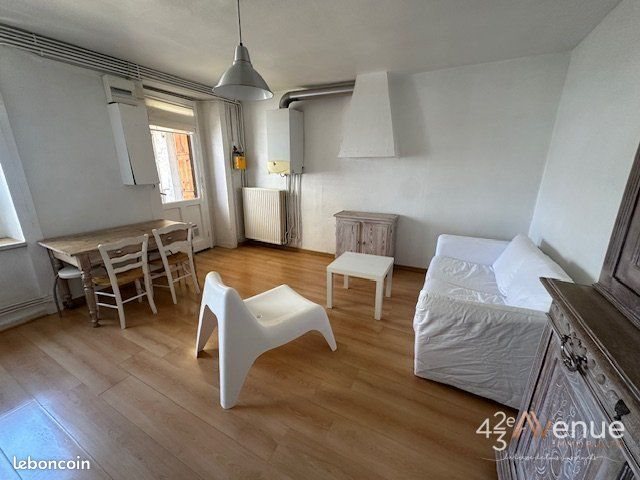 Appartement à louer, 32m², Saint-Étienne