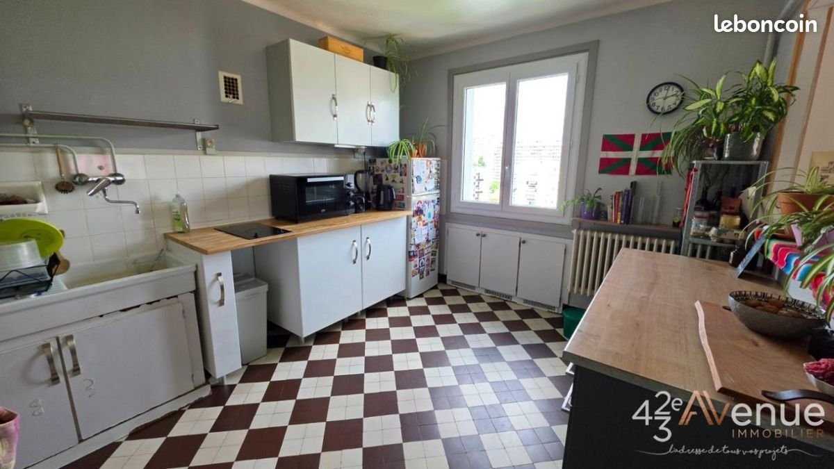 Appartement à vendre, 64m², Saint-Étienne