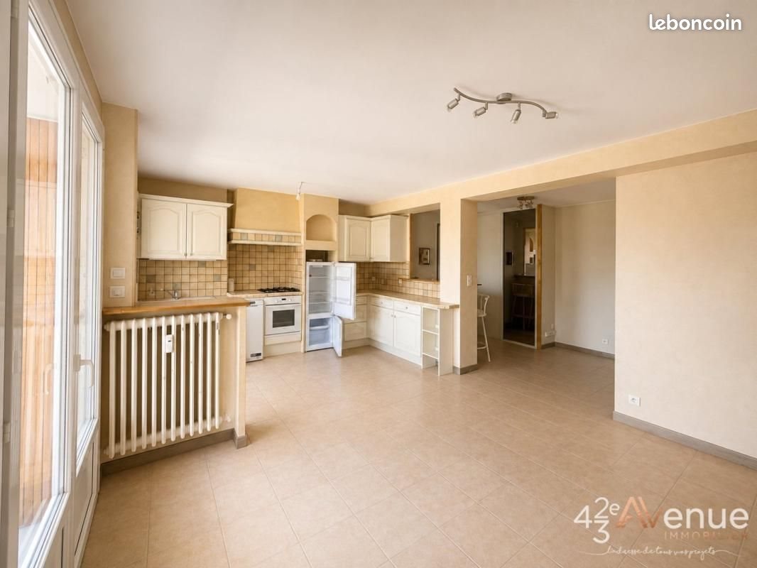 Appartement à vendre, 50m², Saint-Étienne