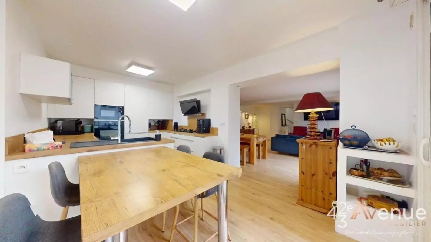 Maison à vendre, 127m², Saint-Etienne