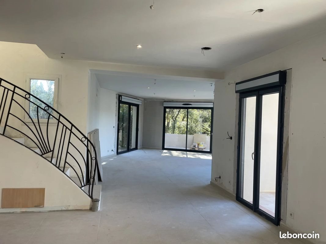 Maison à vendre, 153m², Lorgues