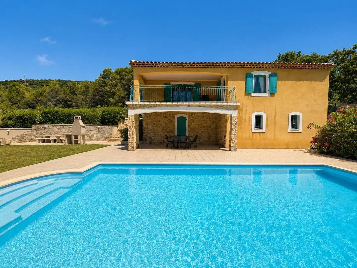 Maison à vendre, 140m², Besse-sur-Issole