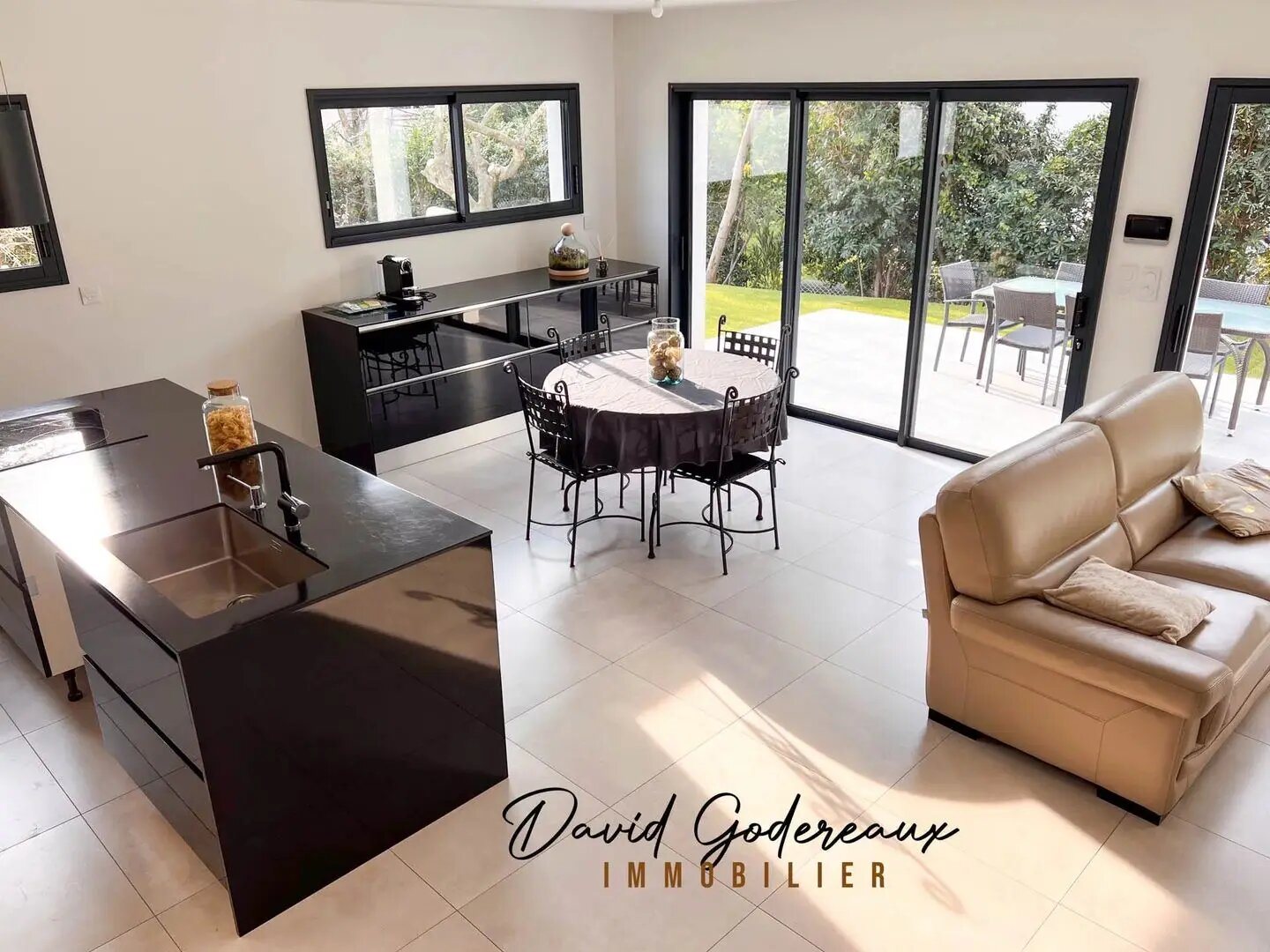 Maison à vendre, 103m², Saint-Raphaël