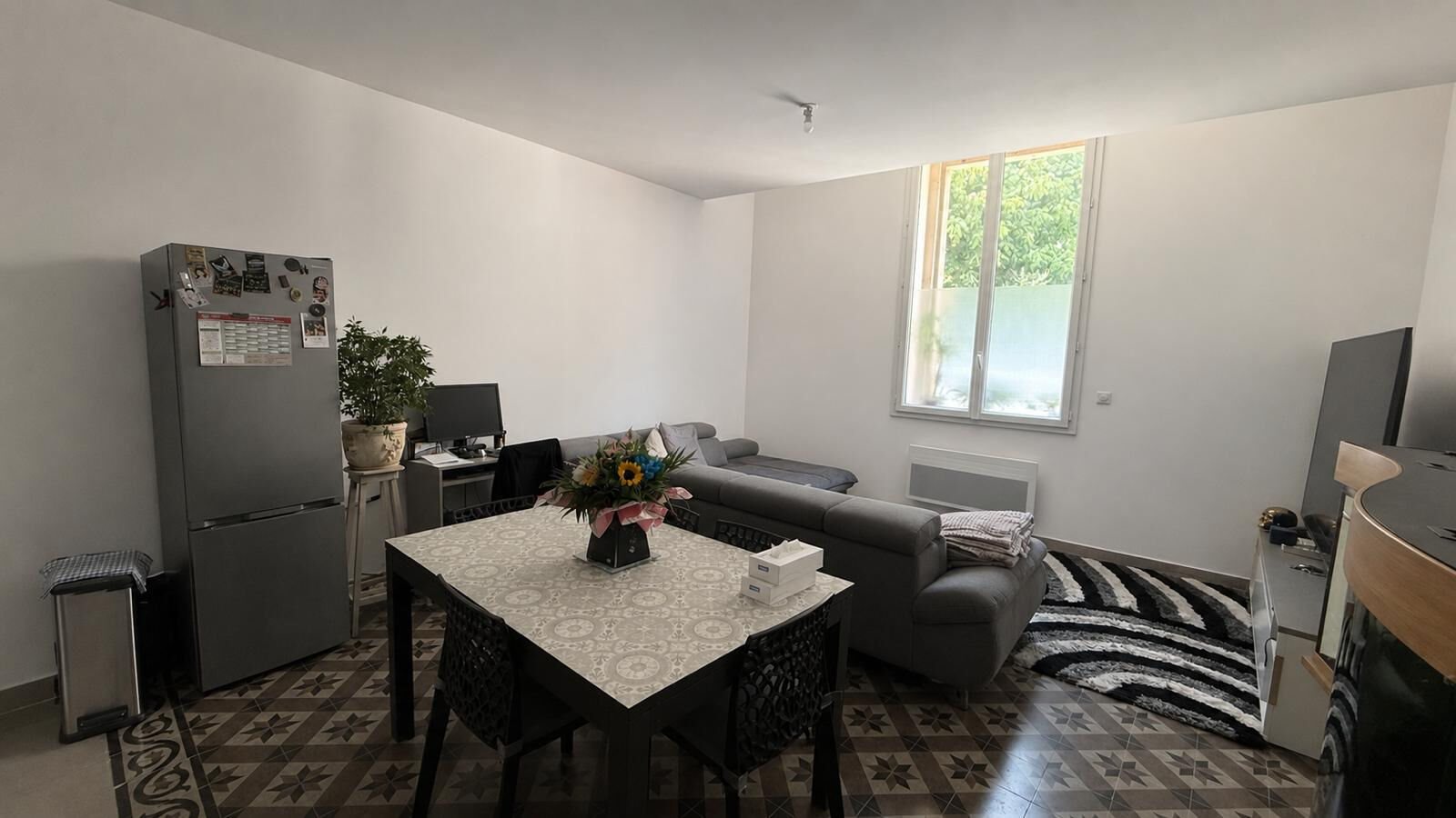 Appartement à louer, 80m², Meynes