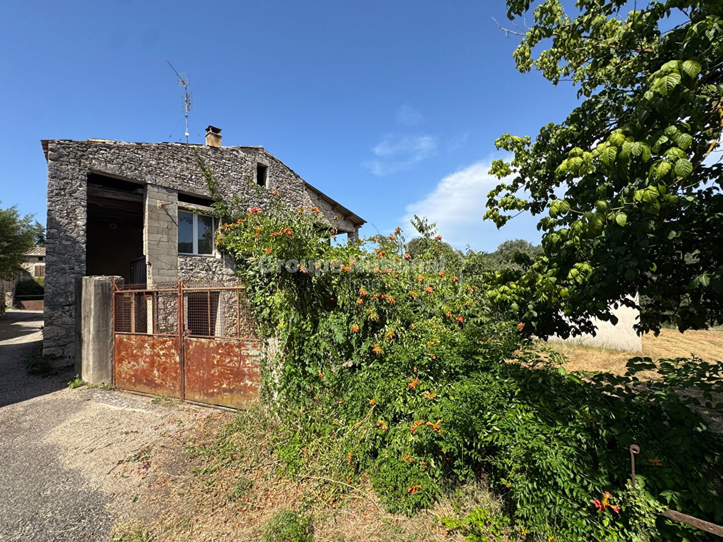 Maison à vendre, 90m², Goudargues