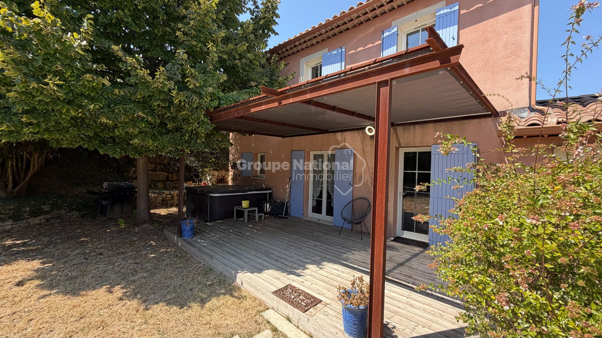 Maison à vendre, 102m², Saint-Julien-de-Peyrolas