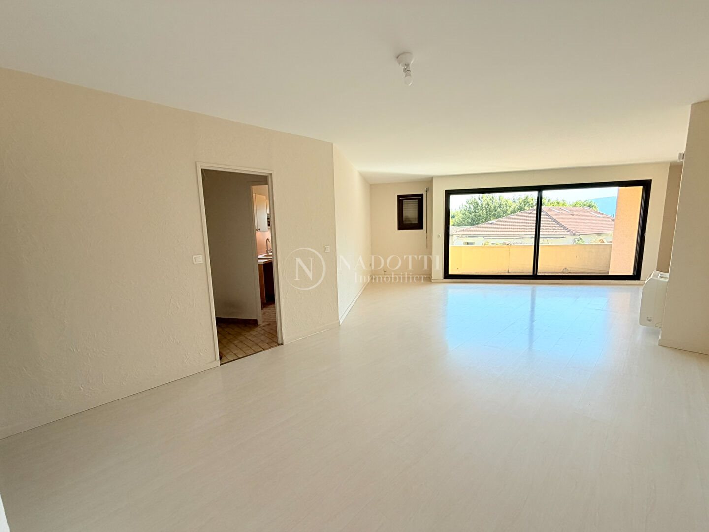 Appartement à louer, 83m², Cavaillon