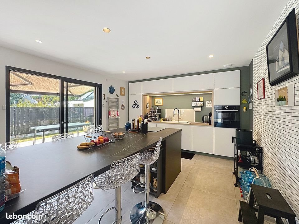 Maison à vendre, 162m², Ploemeur