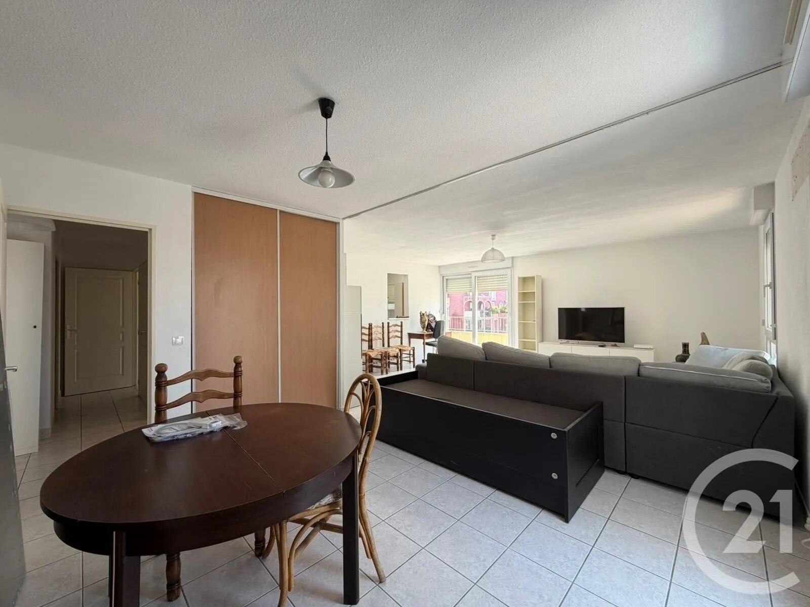Appartement à louer, 90m², Lattes