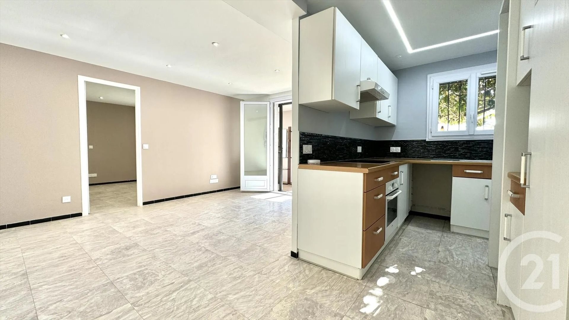 Appartement à louer, 57m², Lattes