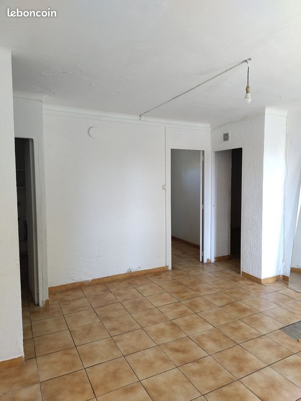 Appartement à louer, 44m², Carpentras