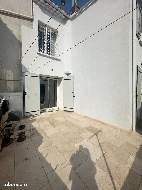 Maison à louer, 73m², Rousset