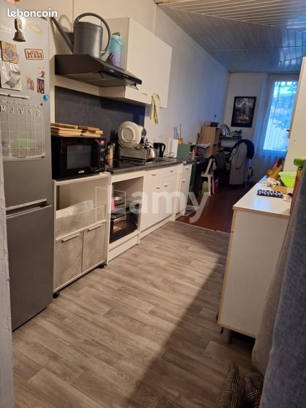 Appartement à louer, 44m², Trets