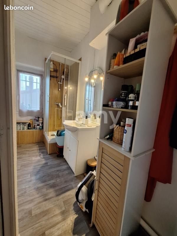 Appartement à louer, 44m², Trets