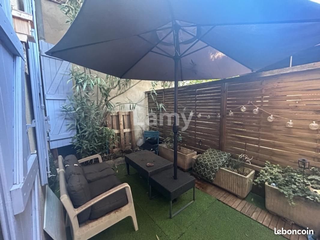 Appartement à louer, 32m², Trets
