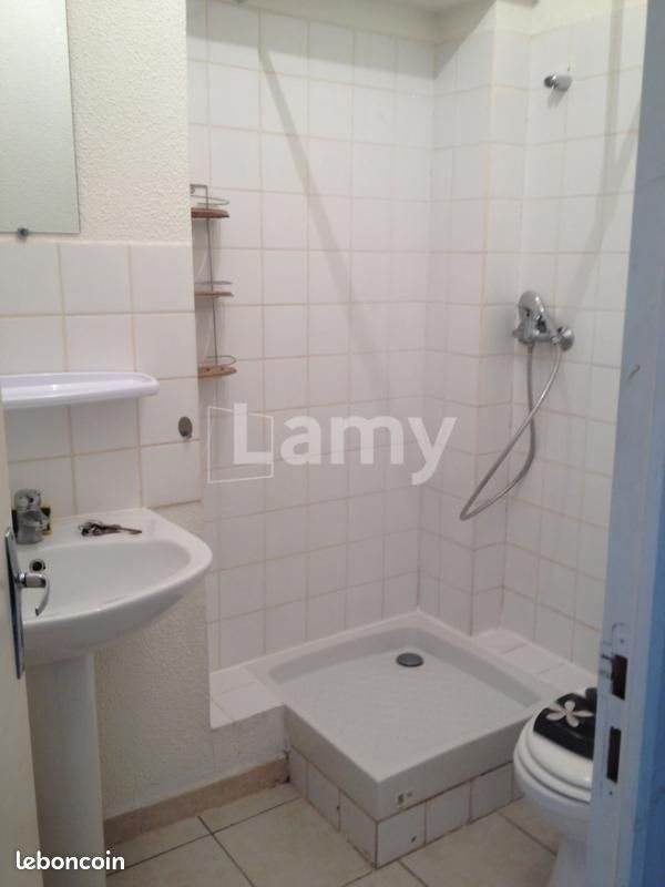 Appartement à louer, 32m², Trets