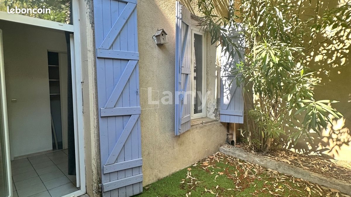 Appartement à louer, 32m², Trets