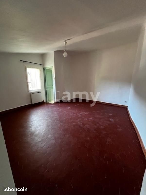 Appartement à louer, 41m², Peypin
